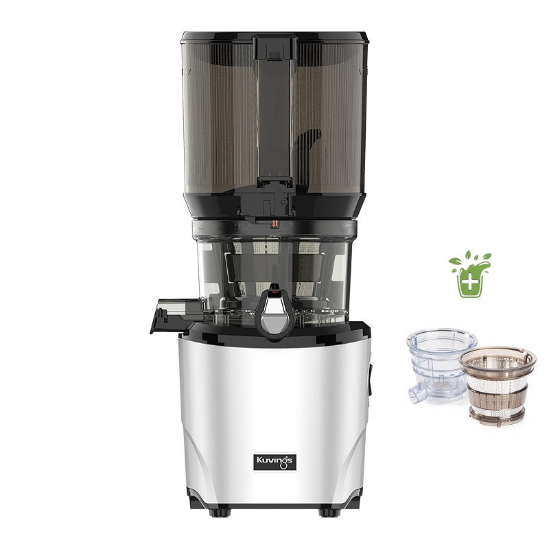 Foto des Kuvings AUTO10 Slow Juicer in Silber, nach vorne gerichtet mit dem optionalen Eiscreme/Smoothie-Set.